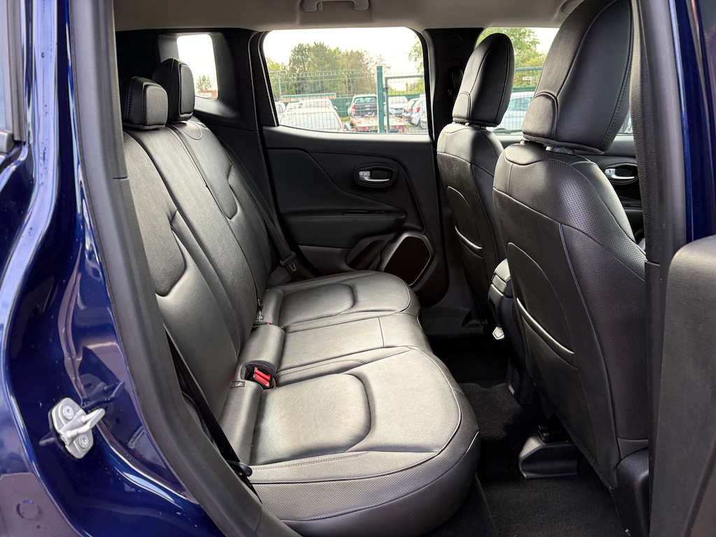 2019 Jeep Renegade — image 26