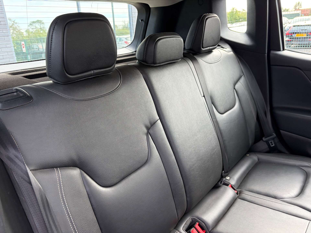 2019 Jeep Renegade — image 28