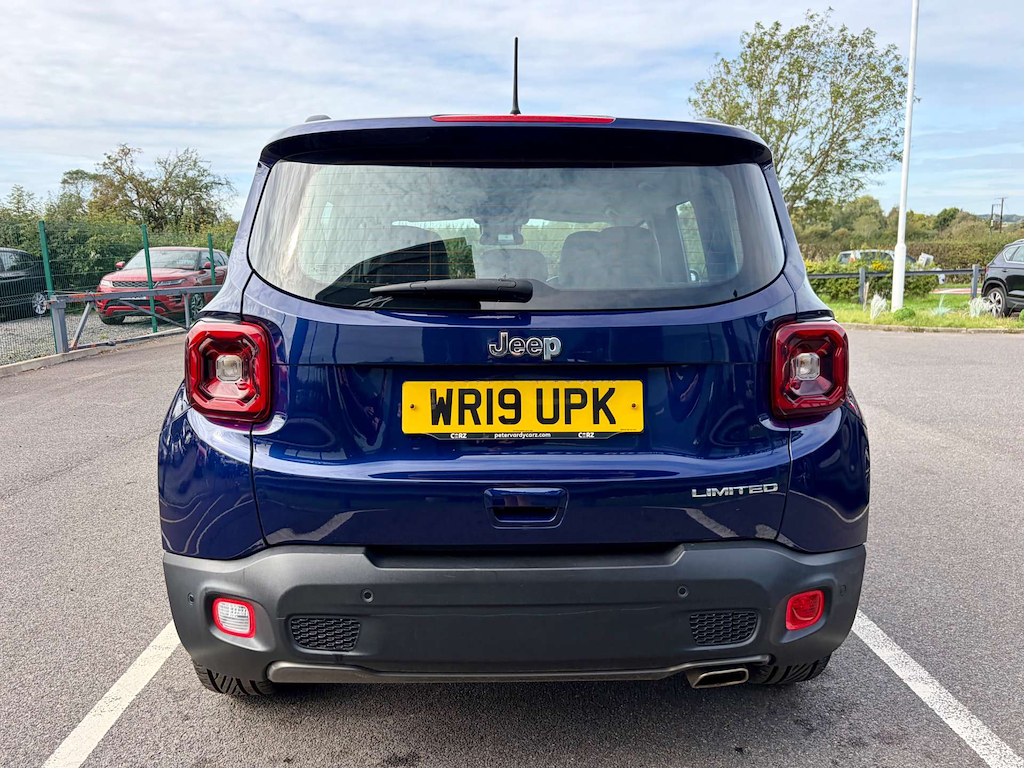 2019 Jeep Renegade — image 8