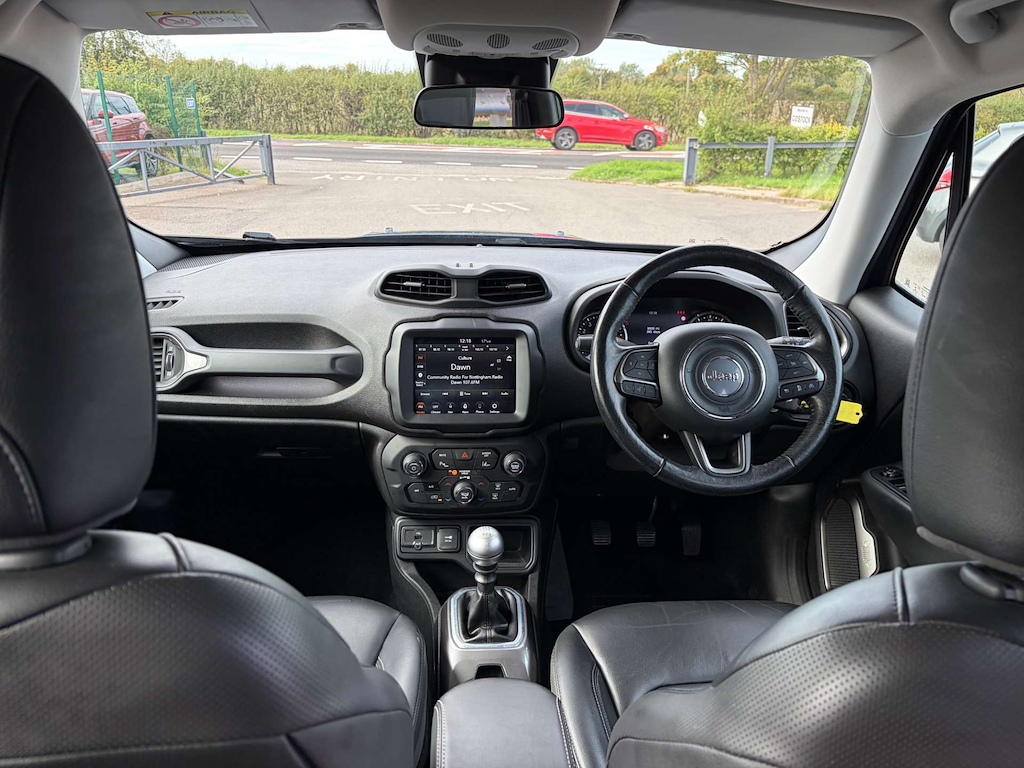 2019 Jeep Renegade — image 30