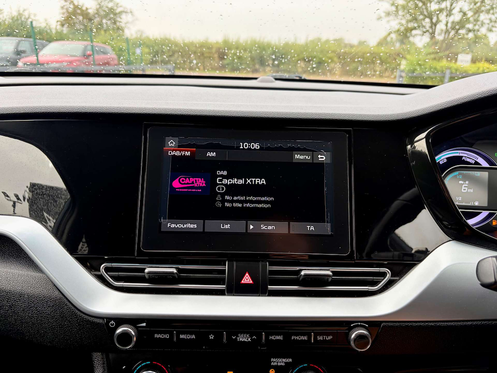 2019 Kia Niro — image 38