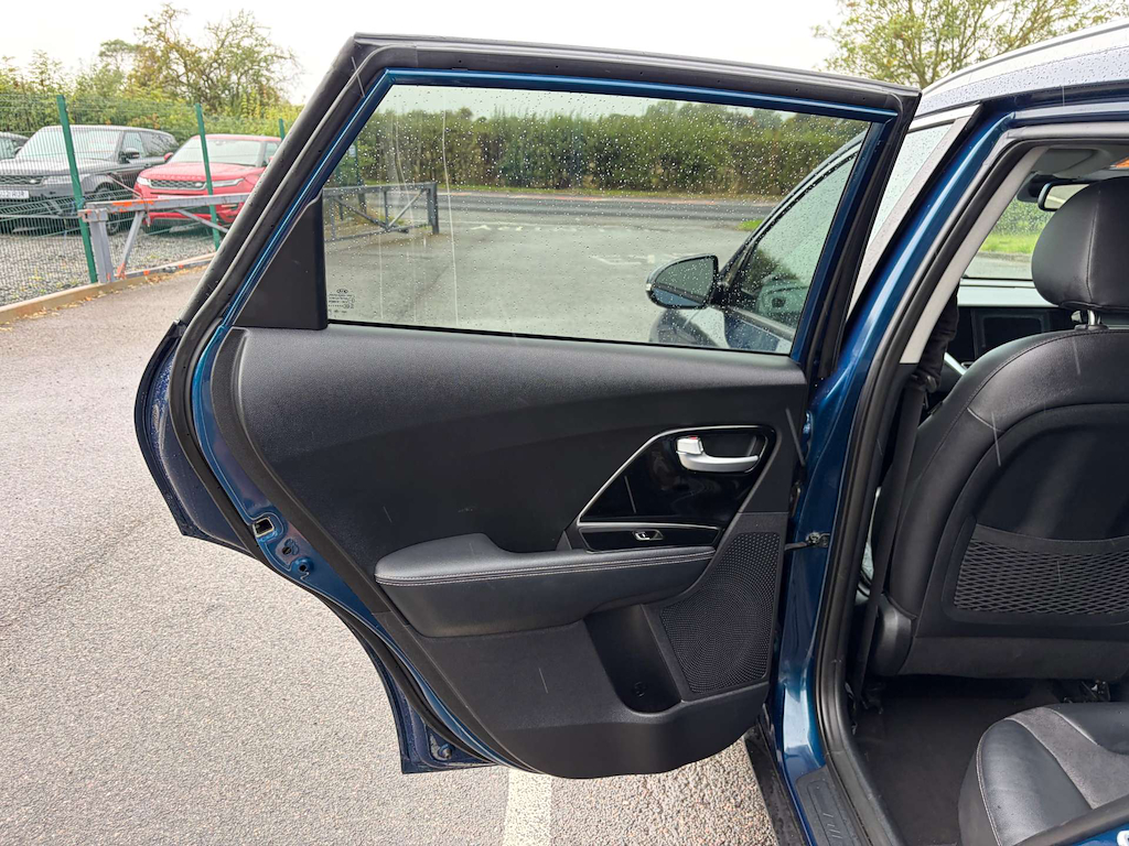 2019 Kia Niro — image 19