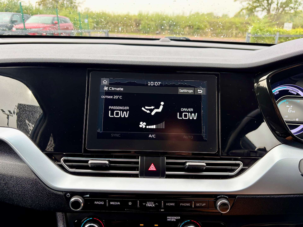 2019 Kia Niro — image 40