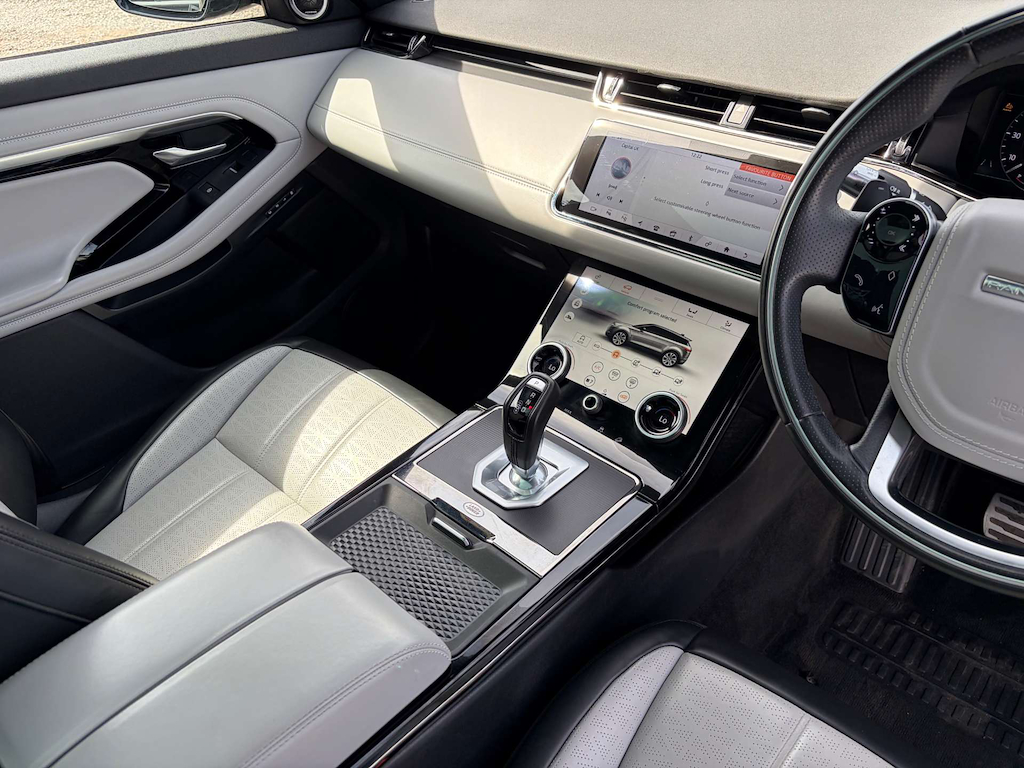 2019 Land Rover Range — image 38