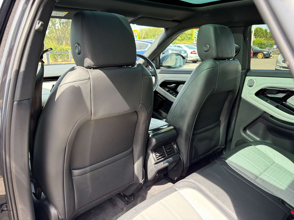 2019 Land Rover Range — image 21