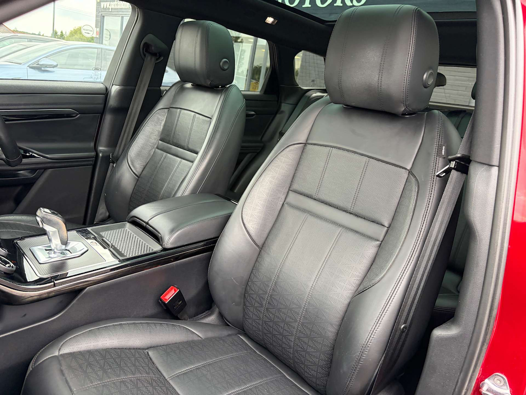 2020 Land Rover Range — image 17