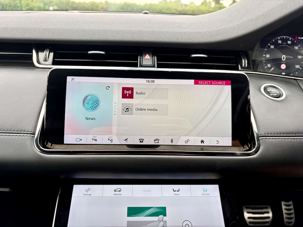 2020 Land Rover Range — image 52