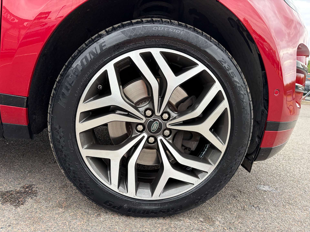 2020 Land Rover Range — image 11