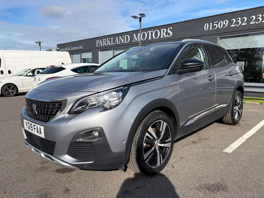 2019 Peugeot 3008 — image 5