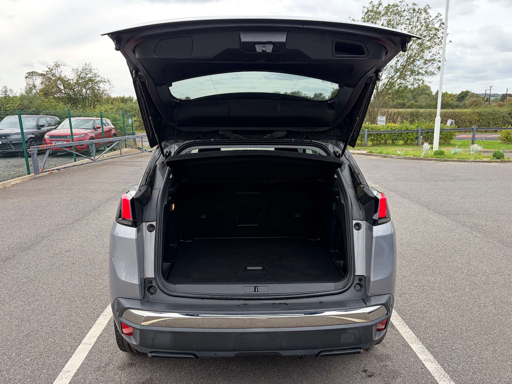 2019 Peugeot 3008 — image 19