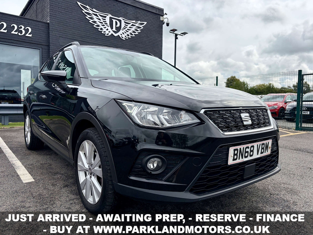 Seat Arona
