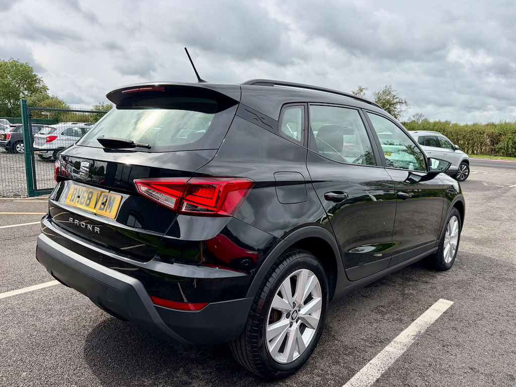 2018 SEAT Arona — image 9