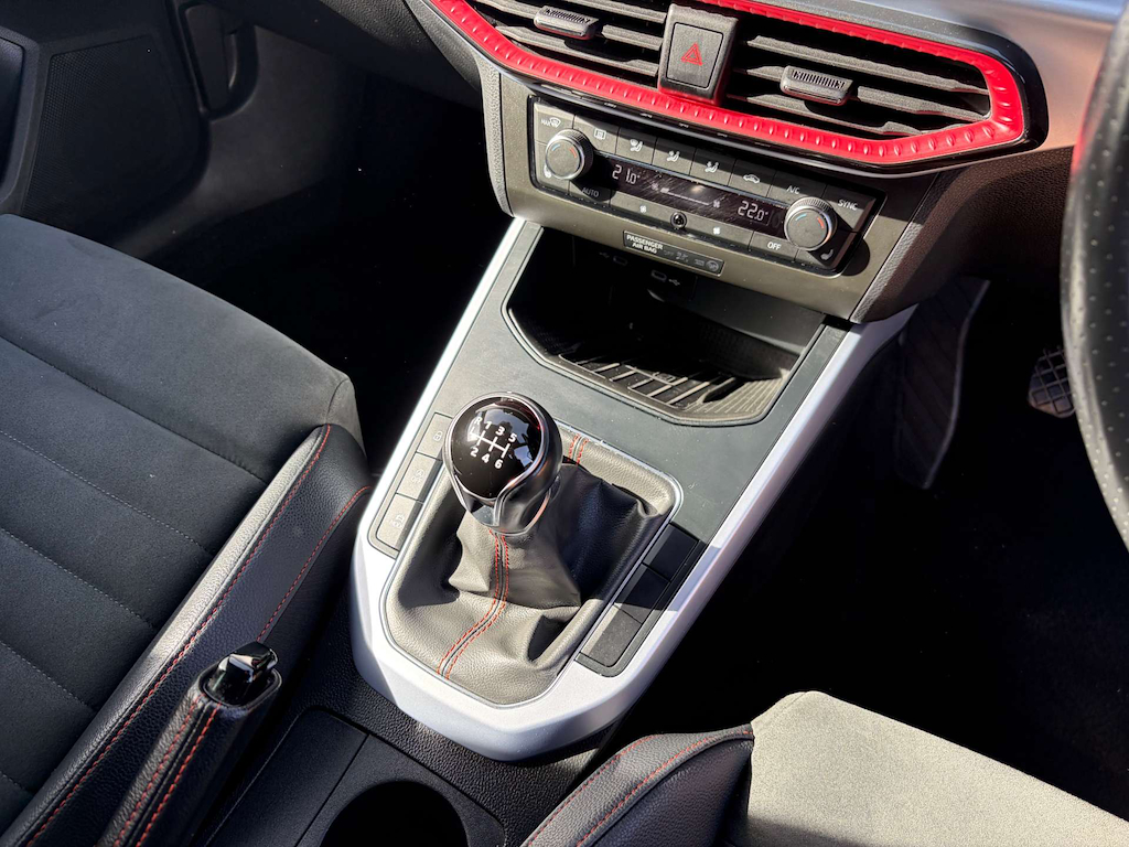 2021 SEAT Arona — image 37