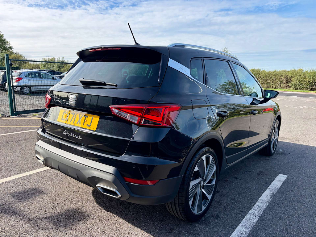 2021 SEAT Arona — image 9