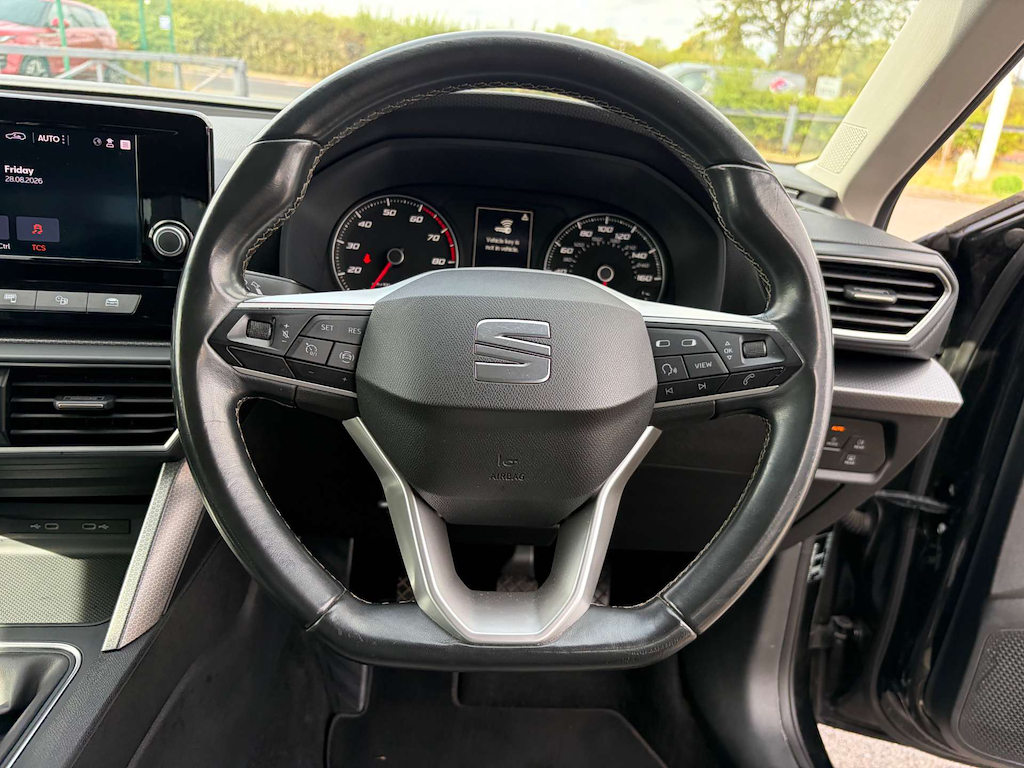 2022 SEAT Leon — image 33