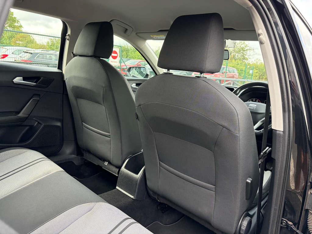 2022 SEAT Leon — image 26