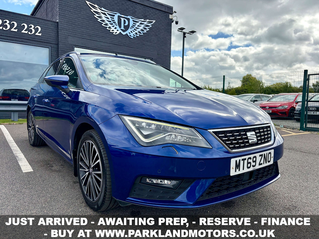 2019 SEAT Leon exterior view