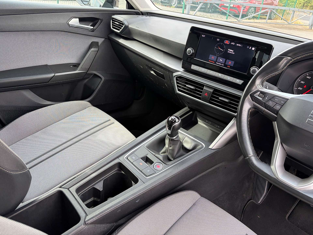 2022 SEAT Leon — image 35