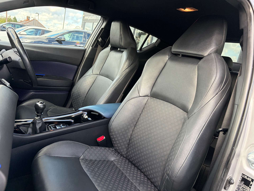 2018 Toyota C-HR — image 17