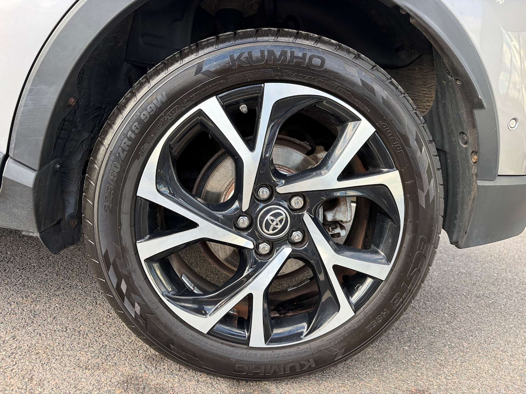 2018 Toyota C-HR — image 11