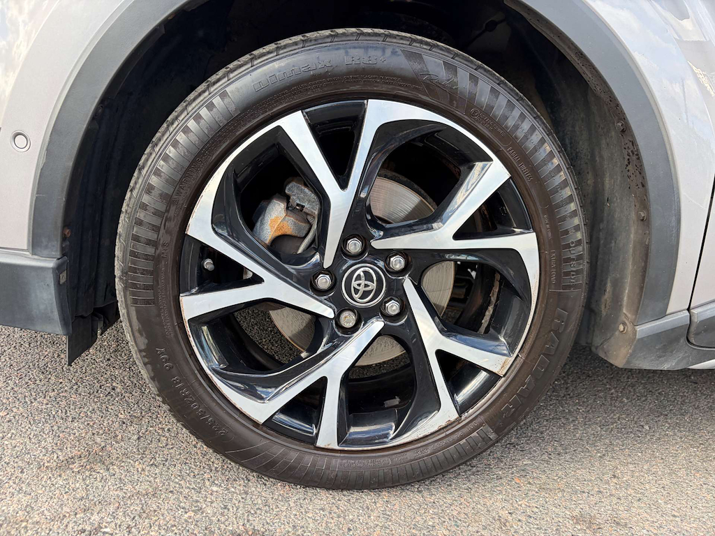 2018 Toyota C-HR — image 13