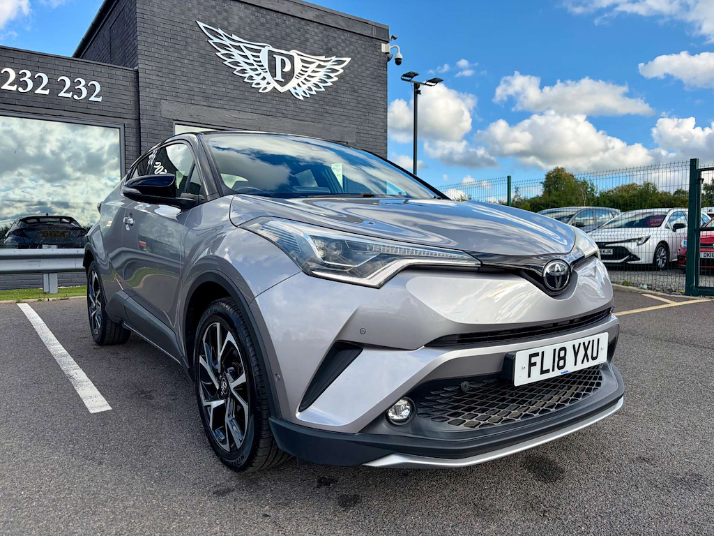 2018 Toyota C-HR — image 2