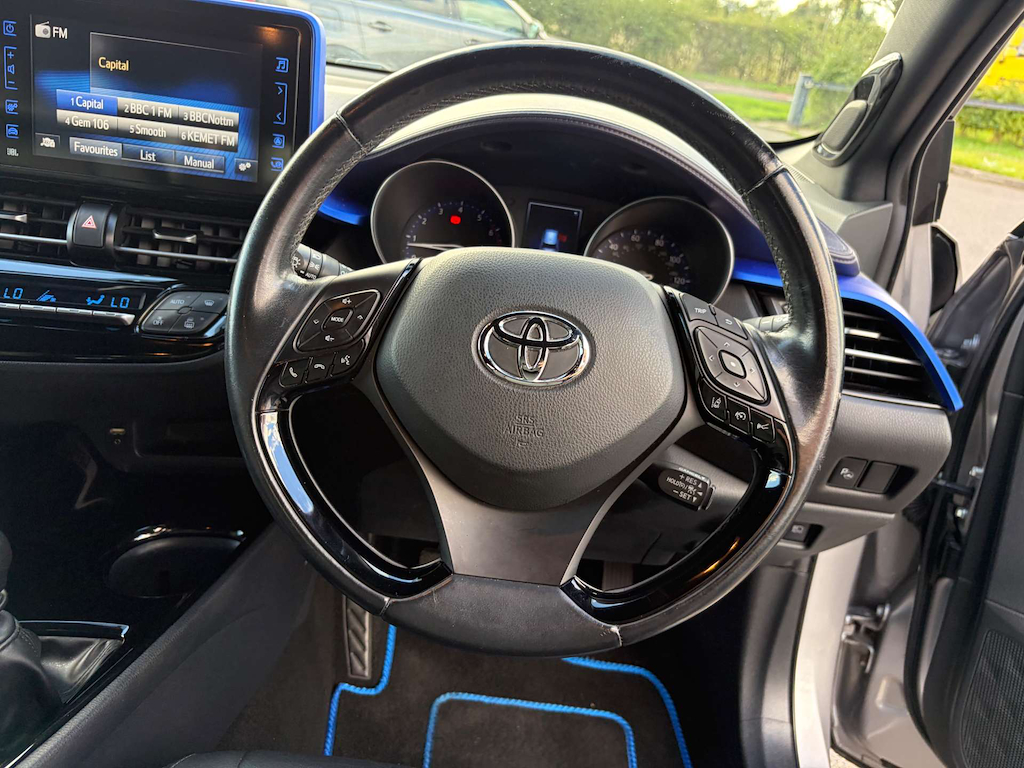 2018 Toyota C-HR — image 34