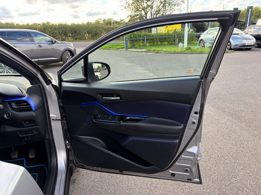 2018 Toyota C-HR — image 31