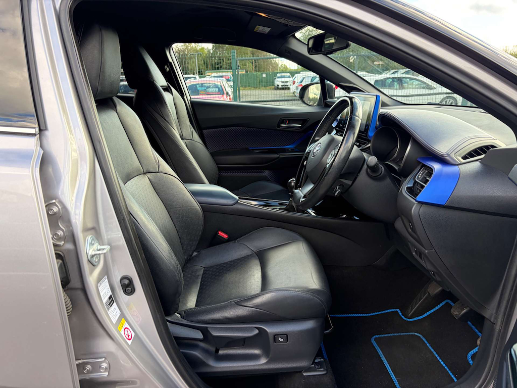 2018 Toyota C-HR — image 32