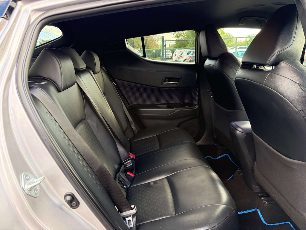 2018 Toyota C-HR — image 26