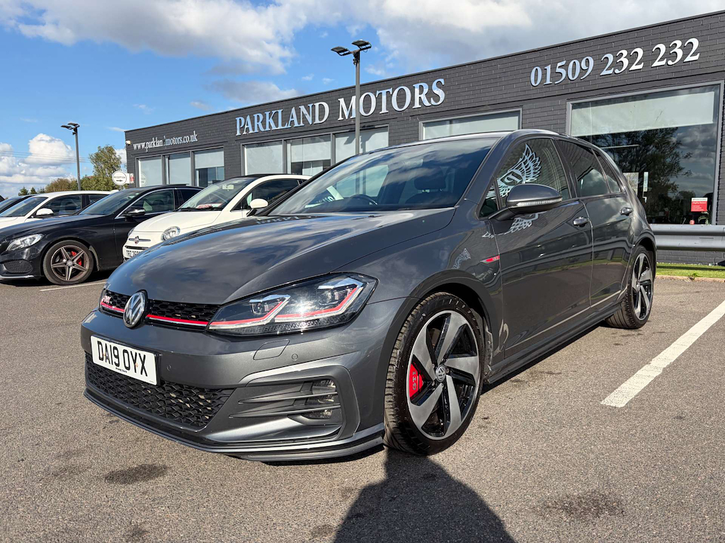 2019 Volkswagen Golf — image 5
