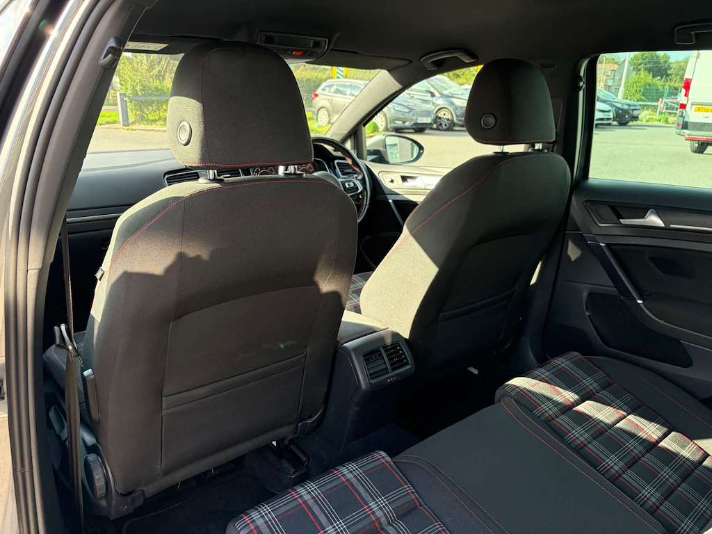 2019 Volkswagen Golf — image 21