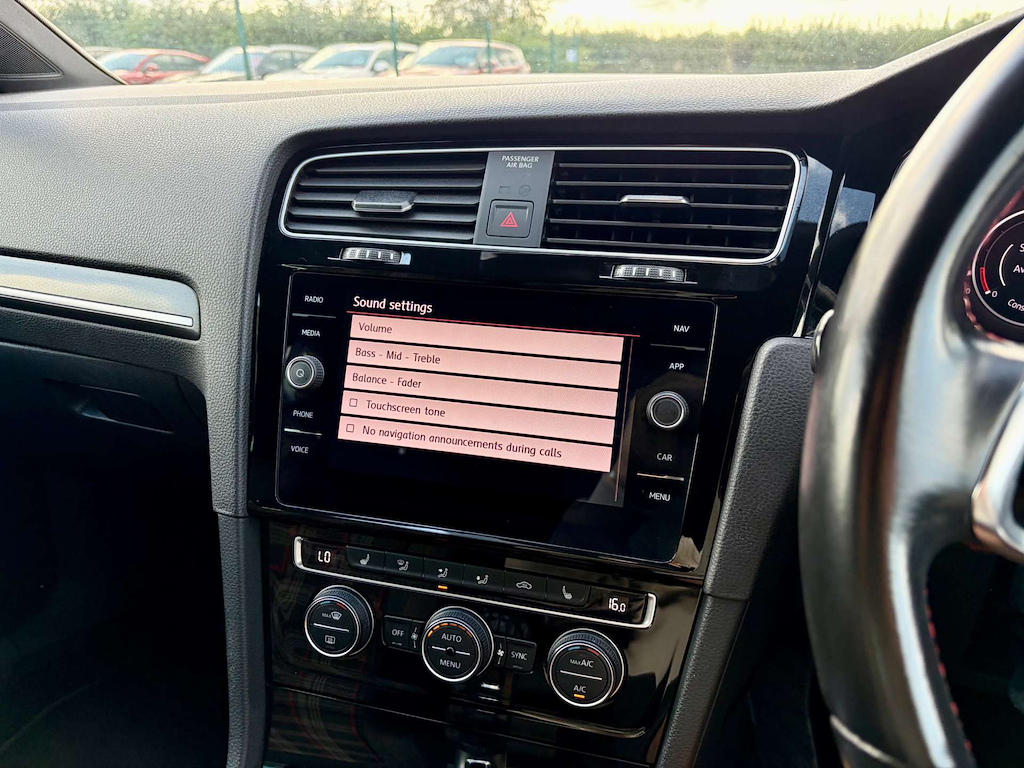 2019 Volkswagen Golf — image 45
