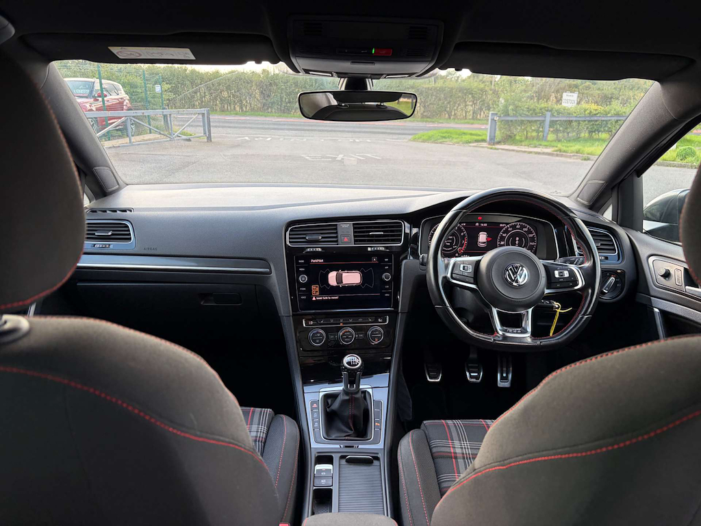 2019 Volkswagen Golf — image 30