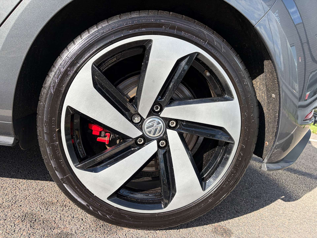 2019 Volkswagen Golf — image 13