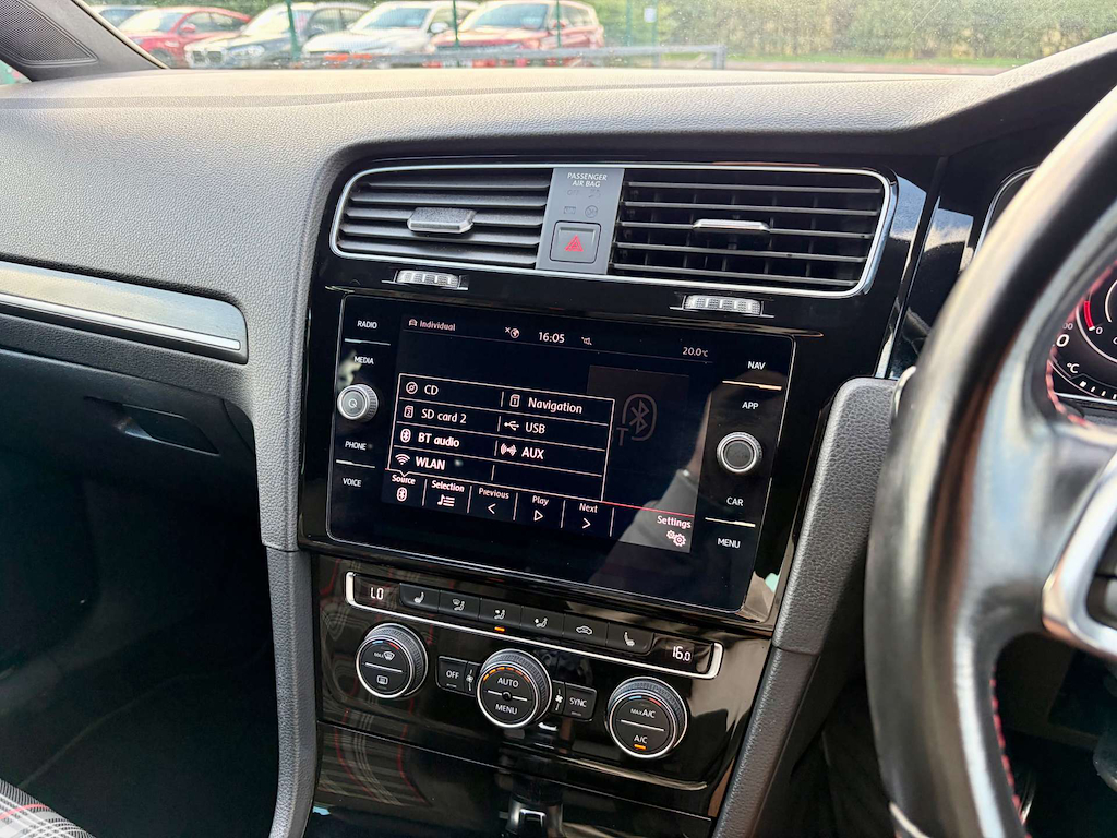 2019 Volkswagen Golf — image 49