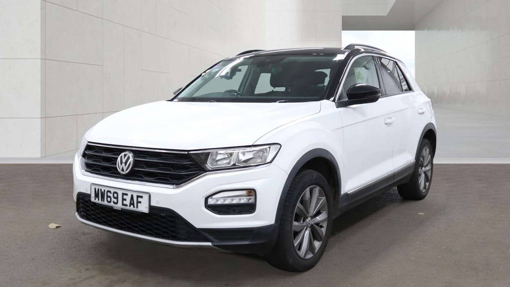 2019 Volkswagen T-Roc — image 2