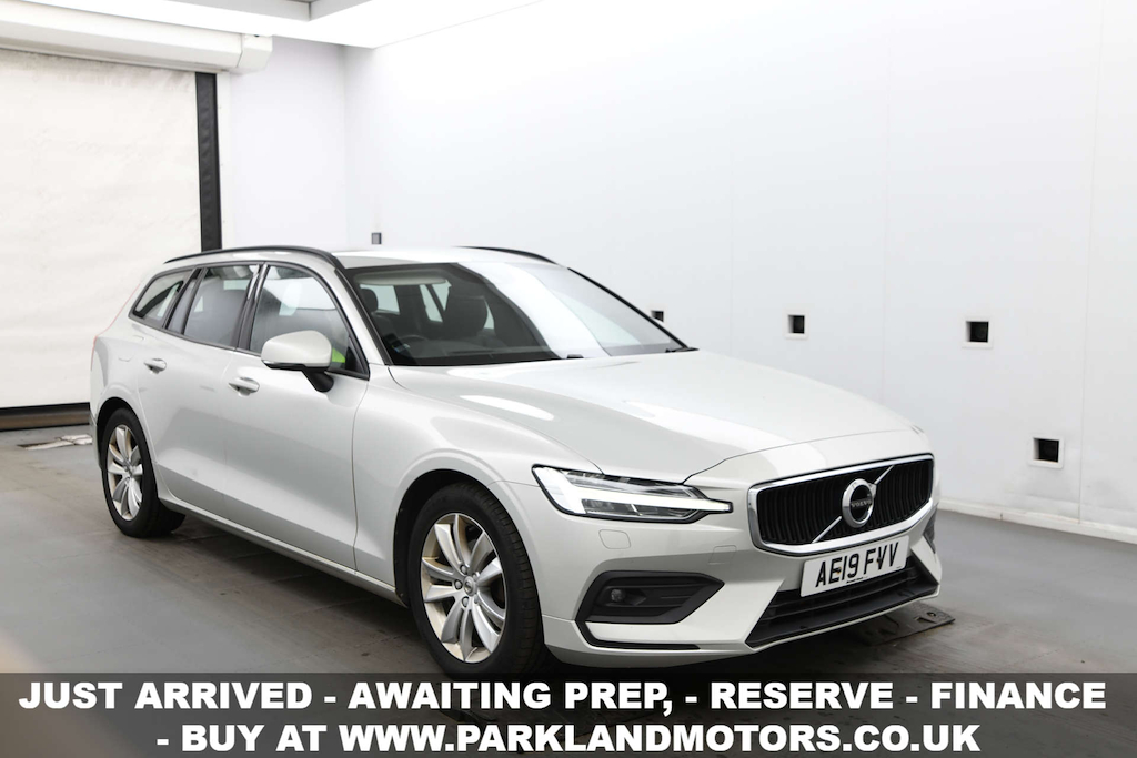2019 Volvo V60 exterior view
