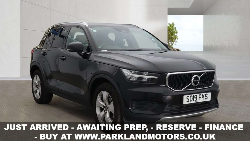 2019 Volvo XC40 — image 1