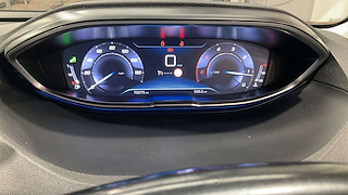 2019 Peugeot 5008 — image 31