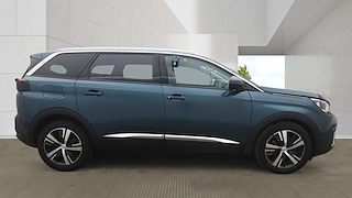 2019 Peugeot 5008 — image 26