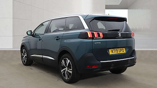 2019 Peugeot 5008 — image 24