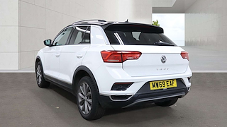 2019 Volkswagen T-Roc — image 28