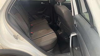 2019 Volkswagen T-Roc — image 35