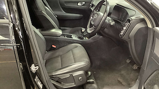 2019 Volvo XC40 — image 26