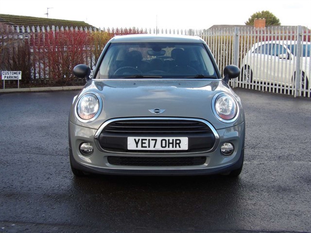 Used MINI Hatch in Larkhall, South Lanarkshire