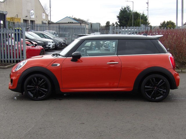 Used MINI Hatch in Larkhall, South Lanarkshire