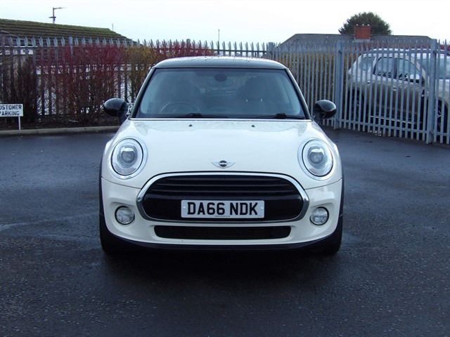 Used MINI Hatch in Larkhall, South Lanarkshire