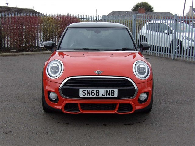 Used MINI Hatch in Larkhall, South Lanarkshire