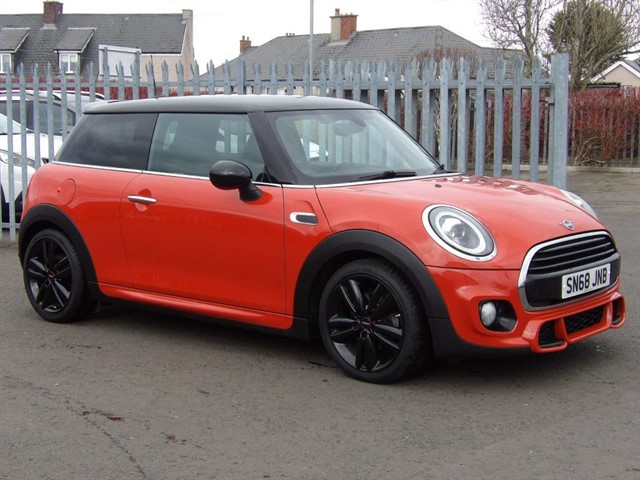 Used MINI Hatch in Larkhall, South Lanarkshire